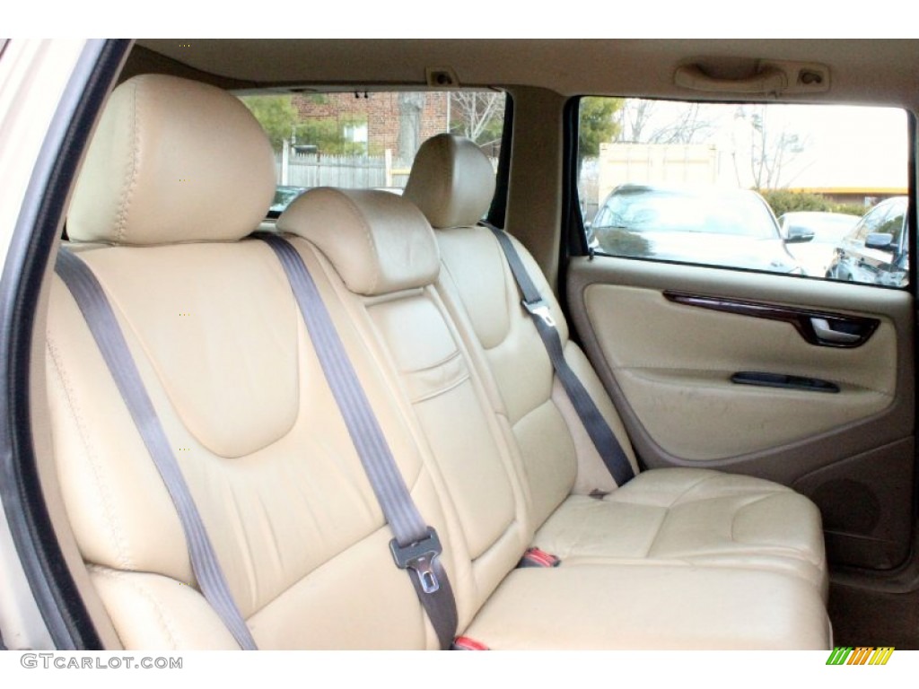2001 V70 XC AWD - Ash Gold Metallic / Beige photo #23