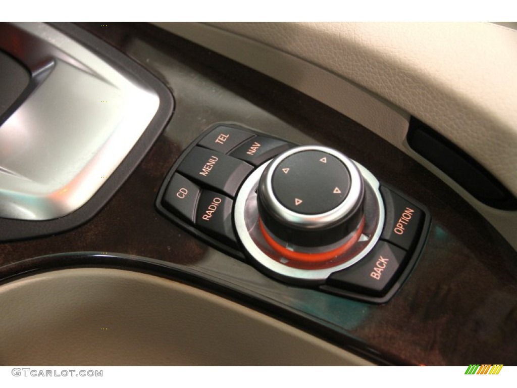 2009 BMW 5 Series 528xi Sedan Controls Photo #102300614