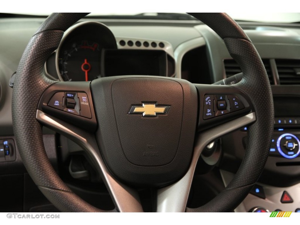2014 Chevrolet Sonic LT Sedan Jet Black/Dark Titanium Steering Wheel Photo #102302654