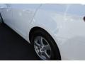 Summit White - Cruze LT Photo No. 4
