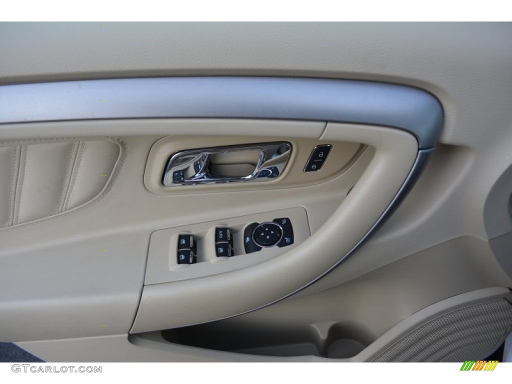 2015 Taurus SEL - White Platinum Metallic / Dune photo #6