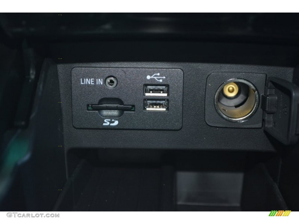 2015 Explorer Limited - Magnetic / Charcoal Black photo #19