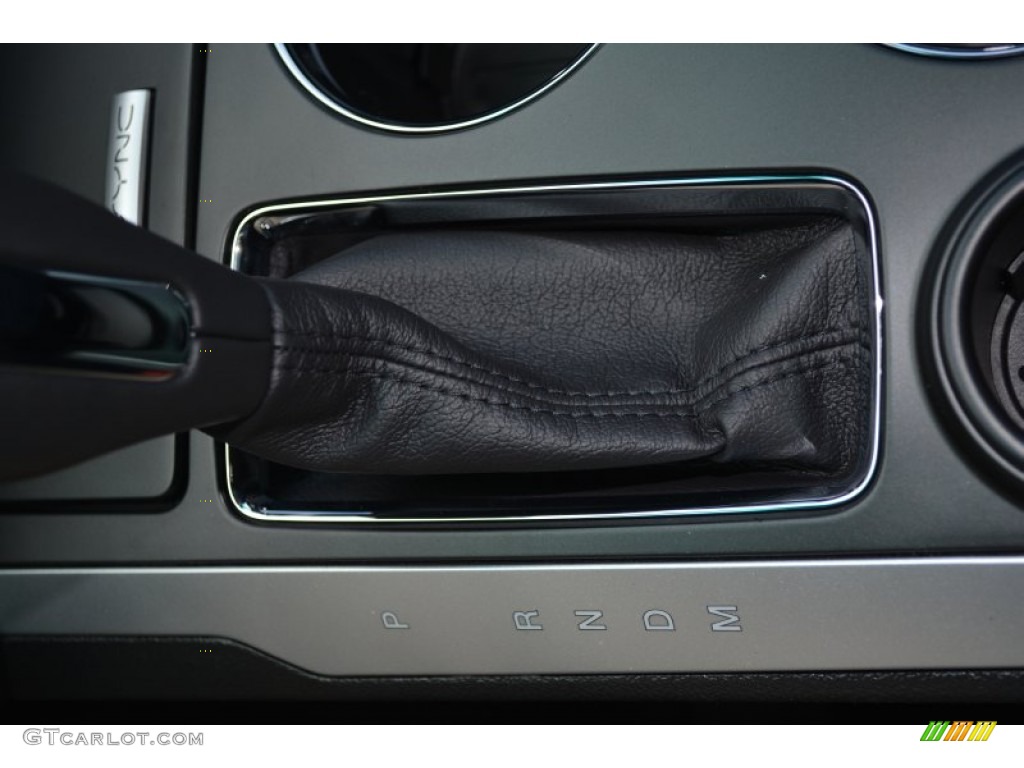 2015 Explorer Limited - Magnetic / Charcoal Black photo #20