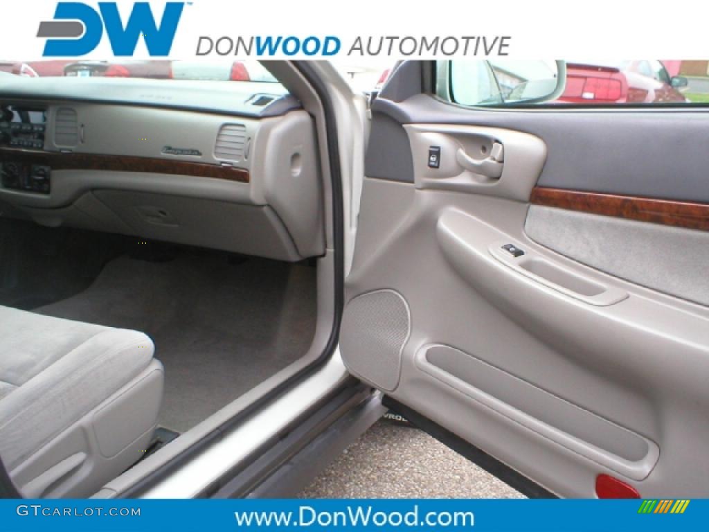 2004 Impala Police - White / Neutral Beige photo #6