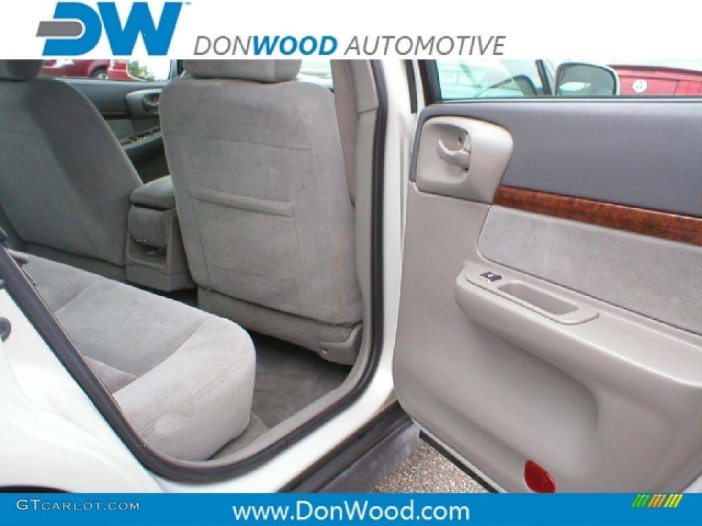 2004 Impala Police - White / Neutral Beige photo #7