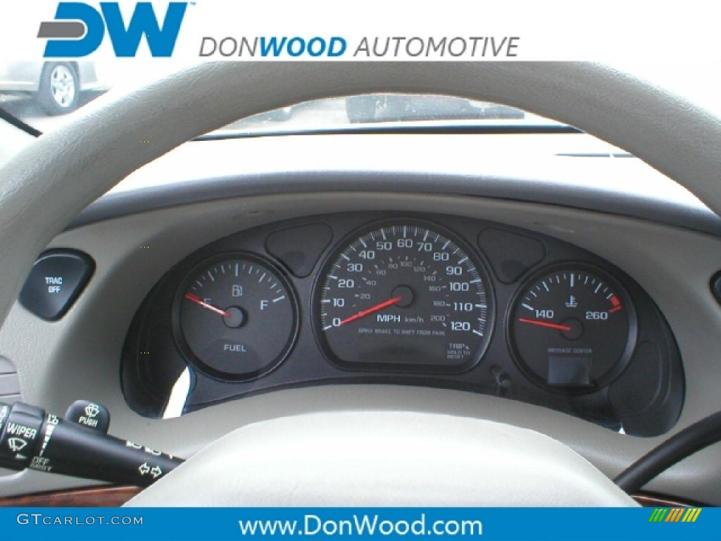 2004 Impala Police - White / Neutral Beige photo #12