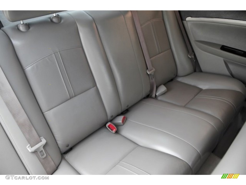 2007 Aura XE - Ocean Mist Metallic / Gray photo #15