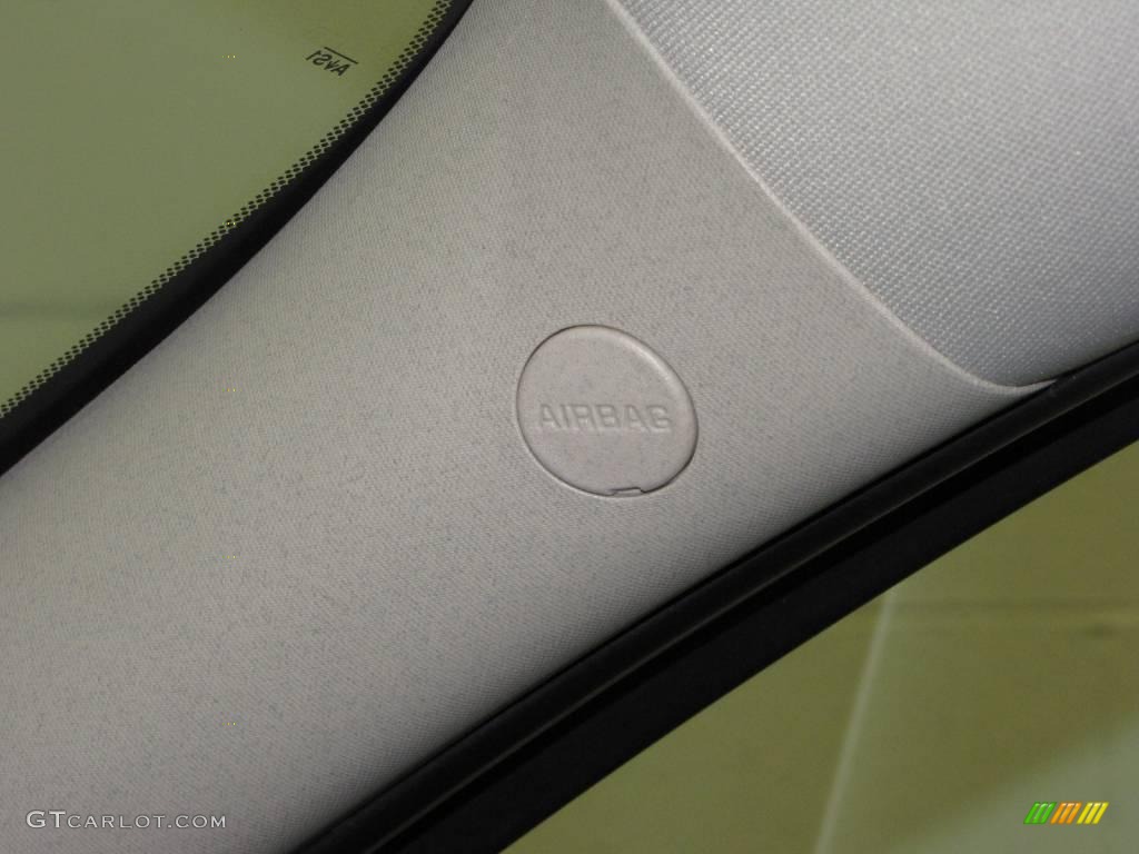 2008 Cobalt Sport Coupe - Summit White / Ebony photo #14