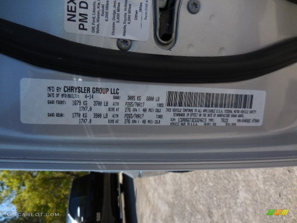 2014 1500 SLT Quad Cab - Bright Silver Metallic / Black/Diesel Gray photo #22