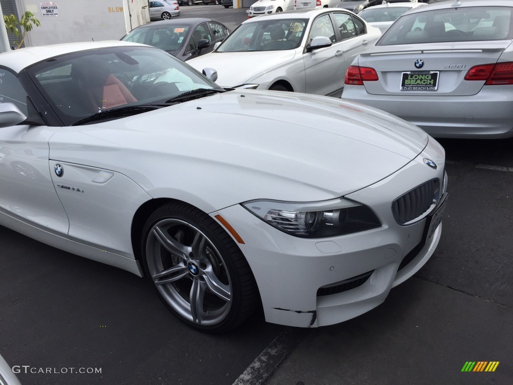 2013 Z4 sDrive 35is - Alpine White / Coral Red photo #1