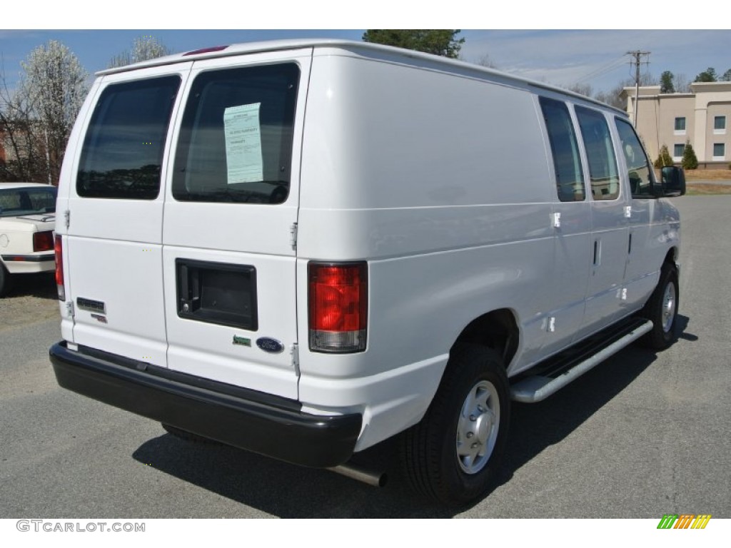 2014 E-Series Van E250 Cargo Van - Oxford White / Medium Flint photo #5