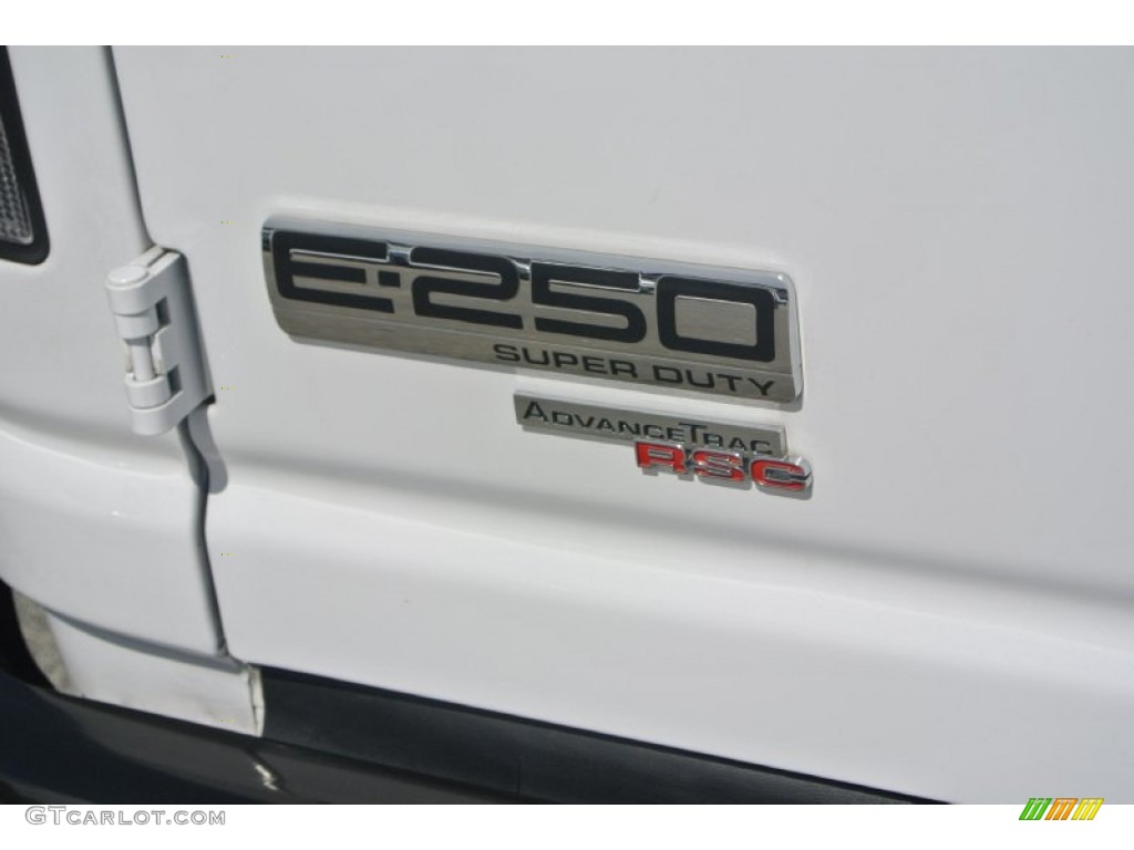 2014 E-Series Van E250 Cargo Van - Oxford White / Medium Flint photo #7