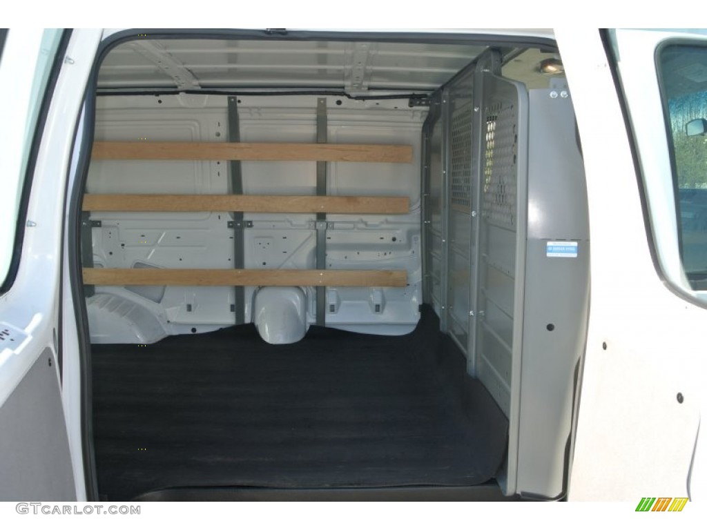2014 E-Series Van E250 Cargo Van - Oxford White / Medium Flint photo #21