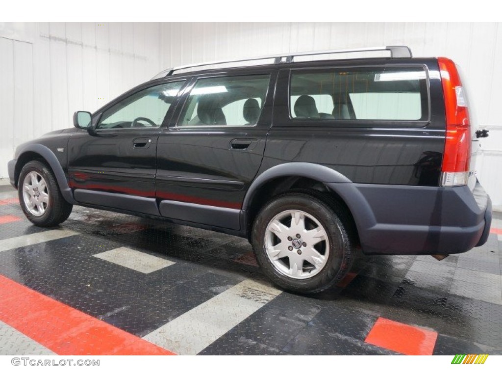 2005 XC70 AWD - Black / Graphite photo #11