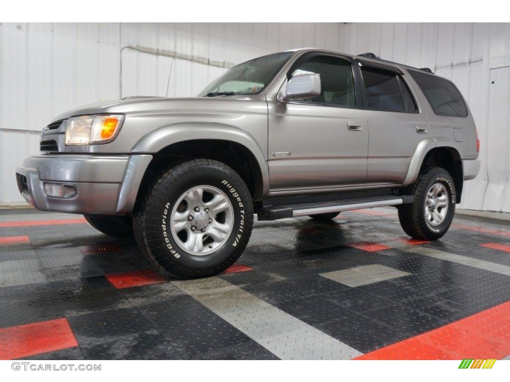 2002 4Runner SR5 4x4 - Millennium Silver Metallic / Gray photo #2