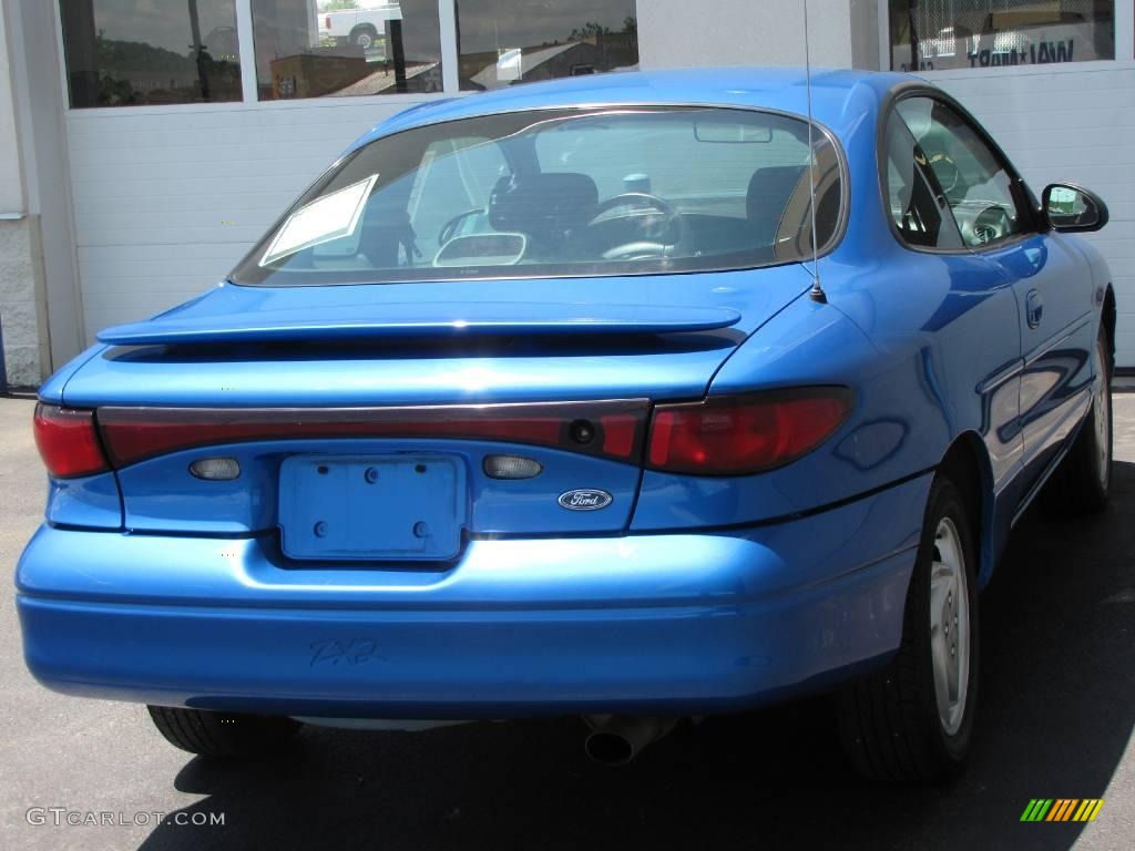 2002 Escort ZX2 Coupe - Bright Atlantic Blue Metallic / Dark Gray photo #4