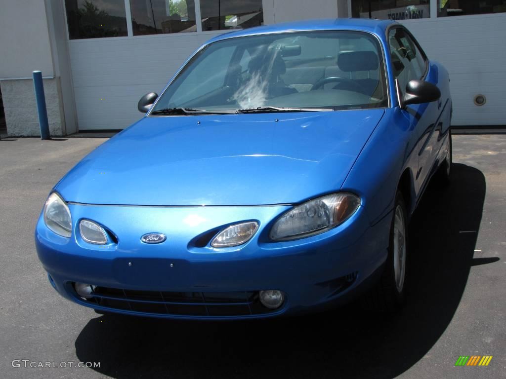 2002 Escort ZX2 Coupe - Bright Atlantic Blue Metallic / Dark Gray photo #6