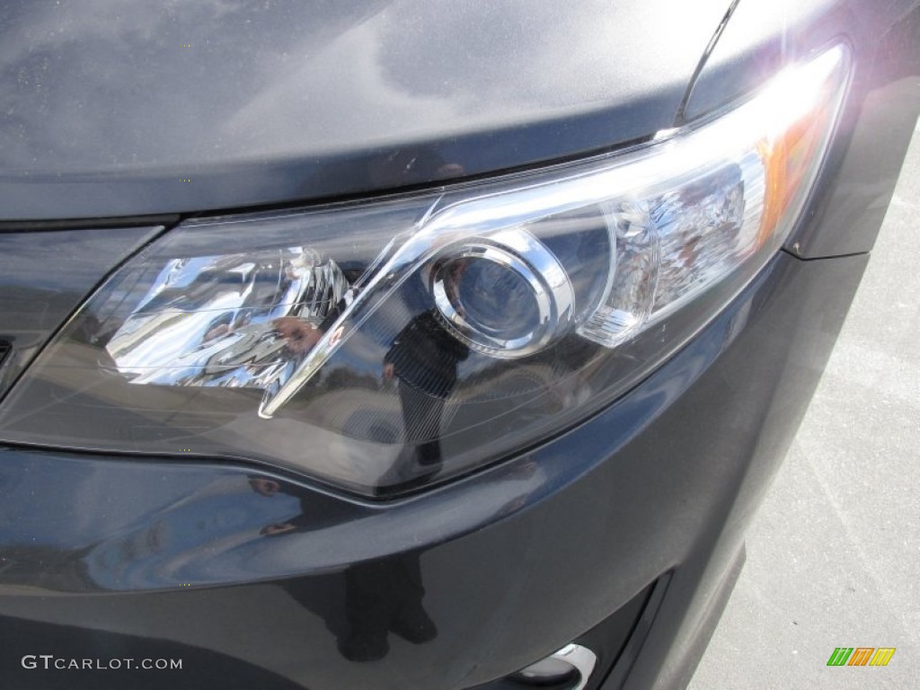 2014 Camry SE - Magnetic Gray Metallic / Black/Ash photo #6