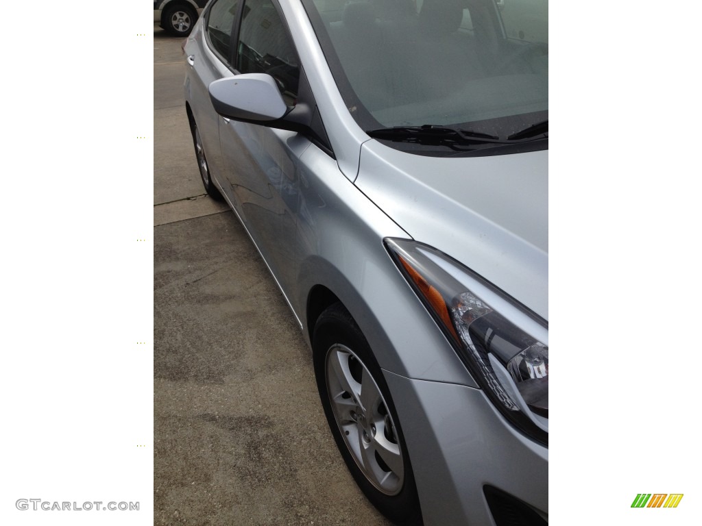 2014 Elantra SE Sedan - Silver / Gray photo #3