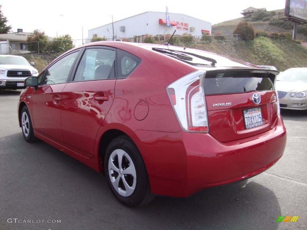 2014 Prius Two Hybrid - Barcelona Red Metallic / Bisque photo #5