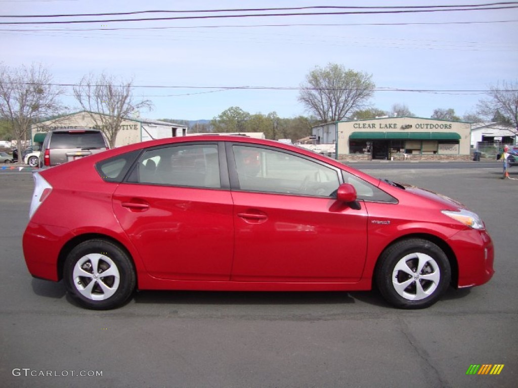 2014 Prius Two Hybrid - Barcelona Red Metallic / Bisque photo #8