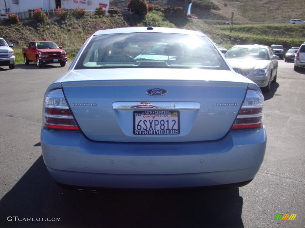 2009 Taurus Limited - Light Ice Blue Metallic / Camel photo #6