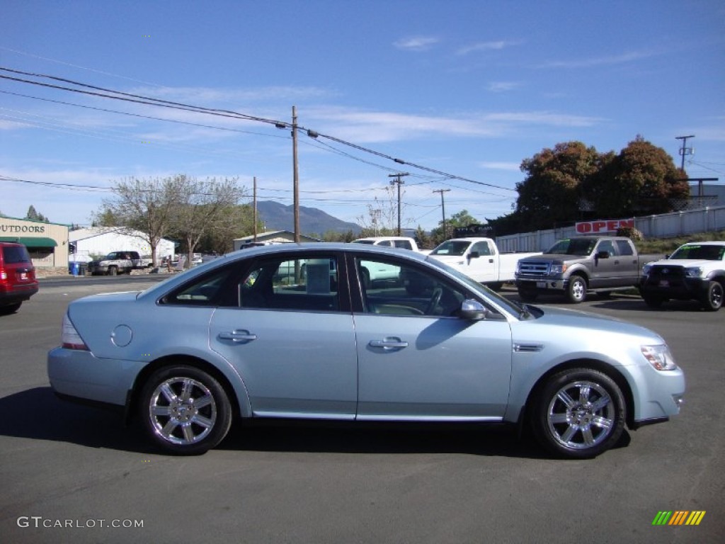2009 Taurus Limited - Light Ice Blue Metallic / Camel photo #8