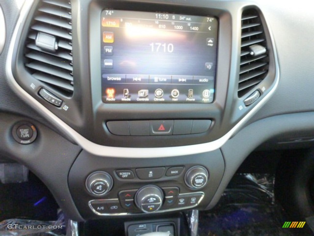 2015 Jeep Cherokee Trailhawk 4x4 Controls Photo #102351374
