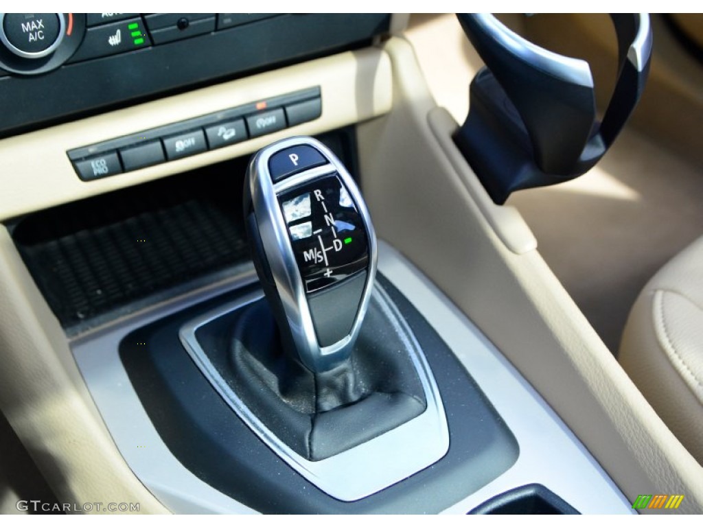 2014 X1 xDrive28i - Sparkling Bronze Metallic / Sand Beige photo #13