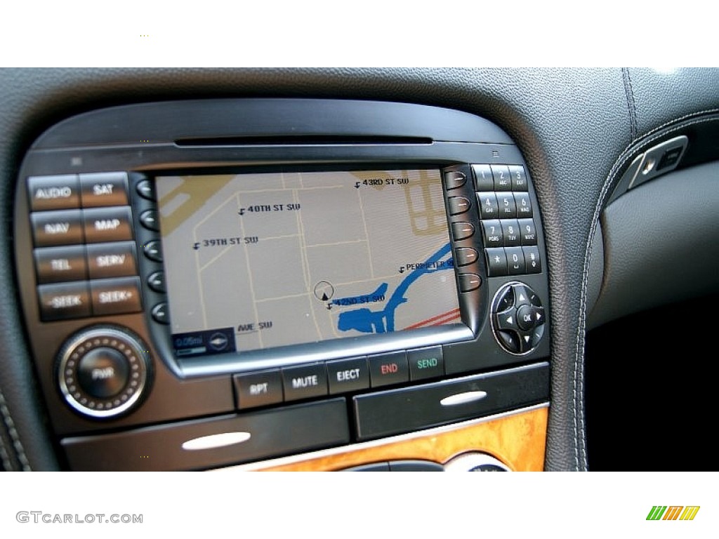2006 Mercedes-Benz SL 55 AMG Roadster Navigation Photos