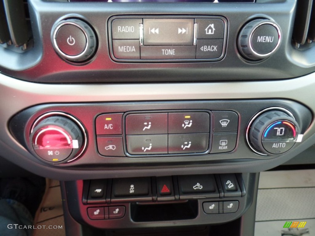 2015 Chevrolet Colorado Z71 Extended Cab 4WD Controls Photo #102357428