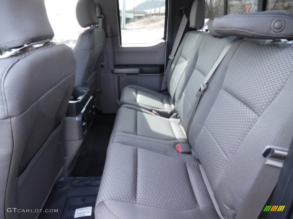 2015 Ford F150 XLT SuperCab 4x4 Rear Seat Photo #102365066