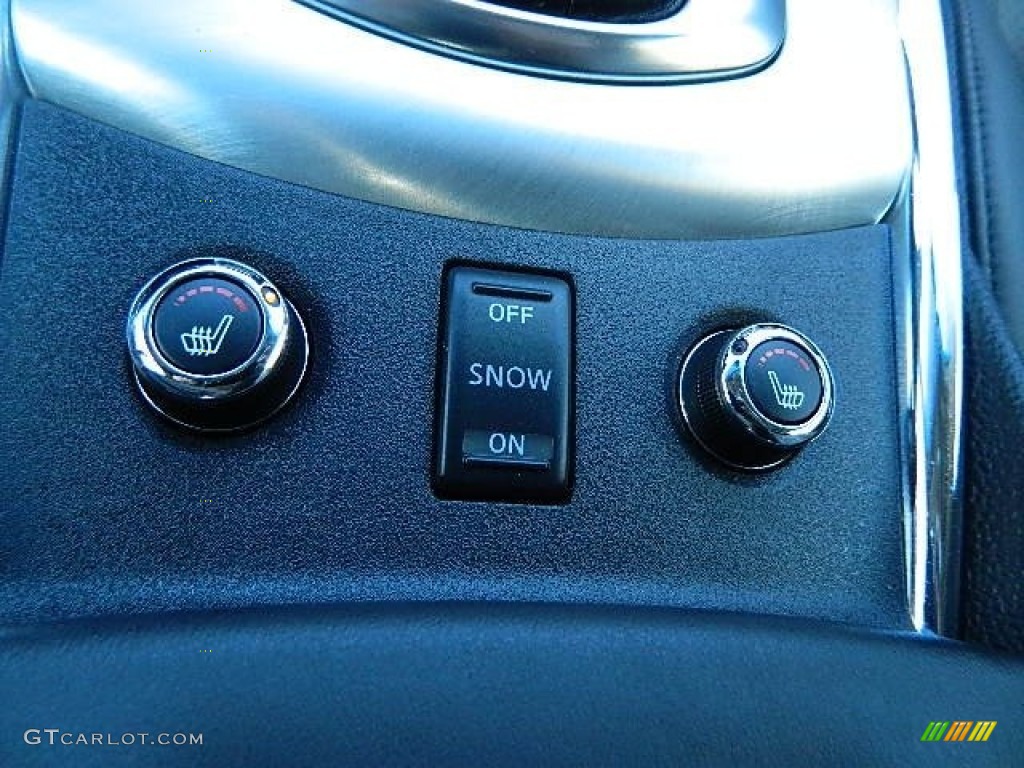 2013 Infiniti G 37 x AWD Coupe Controls Photos