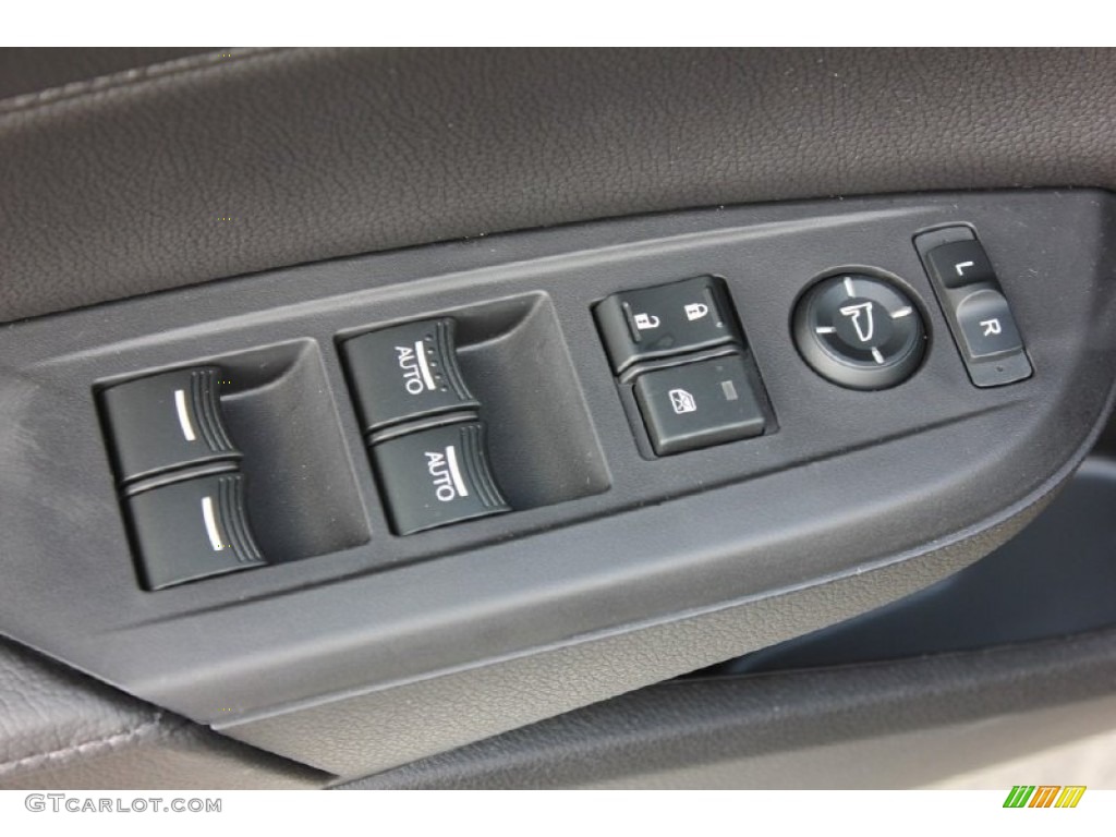 2016 Acura ILX Standard ILX Model Controls Photo #102369479