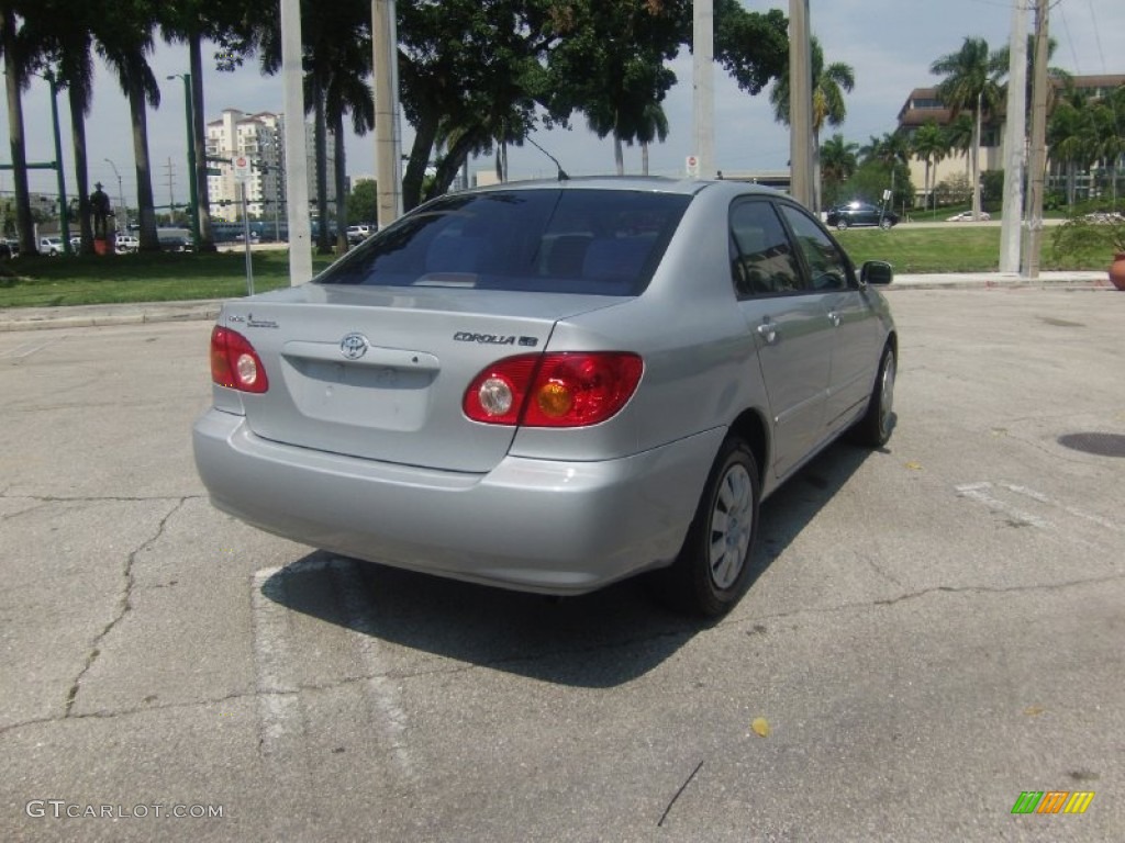 2004 Corolla CE - Lunar Mist Silver Metallic / Light Gray photo #4