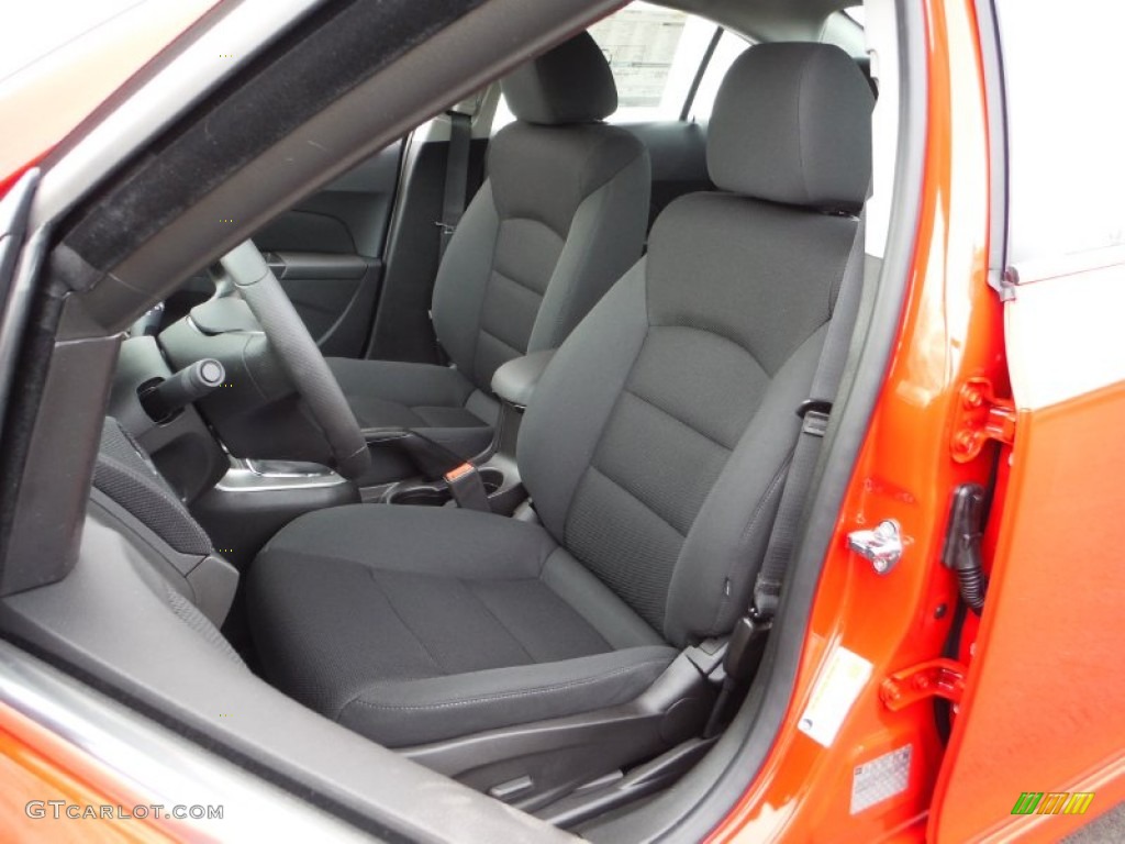 2015 Chevrolet Cruze LT Front Seat Photo #102375341