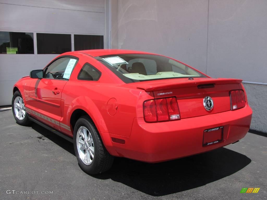 2007 Mustang V6 Premium Coupe - Torch Red / Medium Parchment photo #2