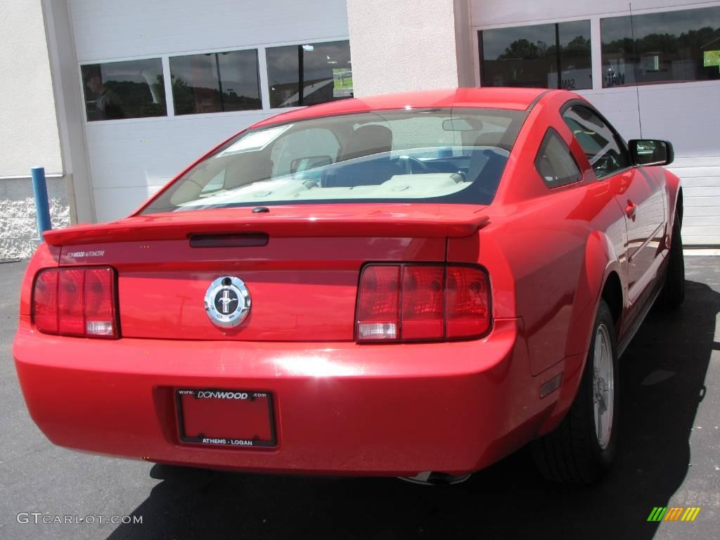 2007 Mustang V6 Premium Coupe - Torch Red / Medium Parchment photo #4