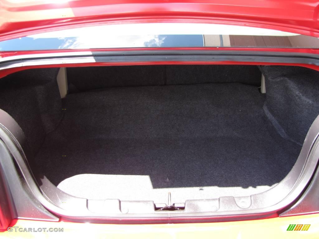 2007 Mustang V6 Premium Coupe - Torch Red / Medium Parchment photo #16