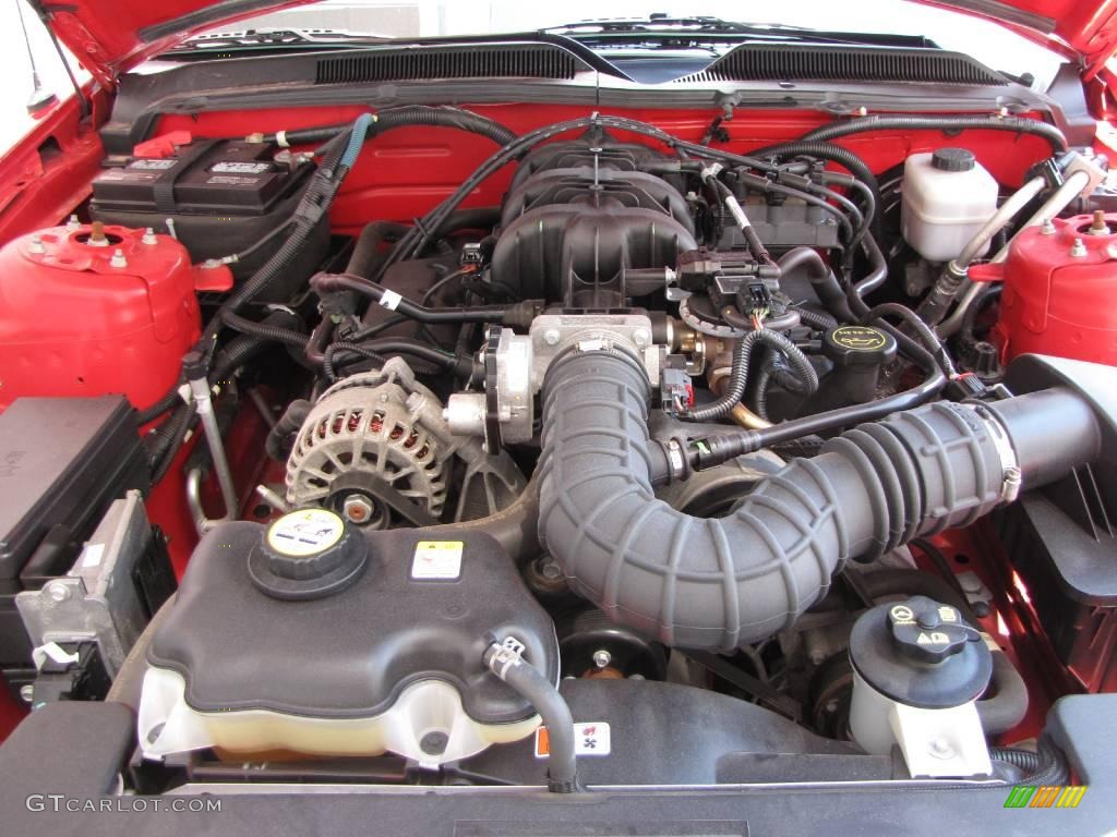 2007 Mustang V6 Premium Coupe - Torch Red / Medium Parchment photo #19