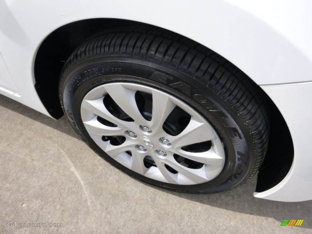2012 Elantra GLS - Shimmering White / Beige photo #8