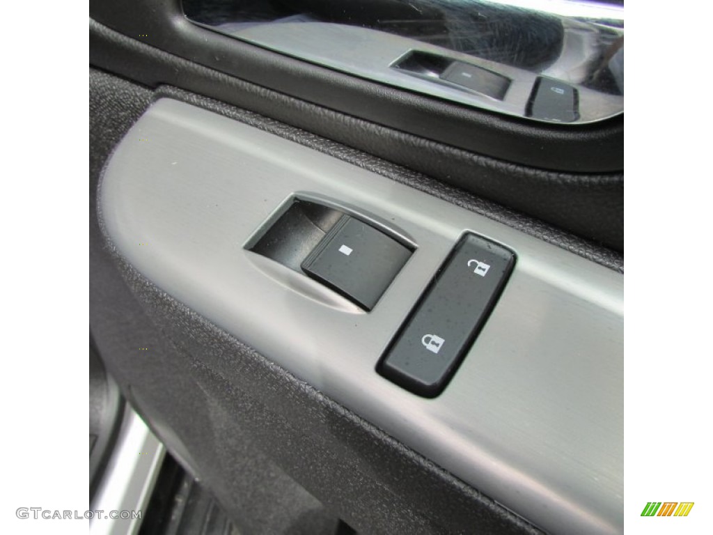 2012 Tahoe Police - Summit White / Ebony photo #15