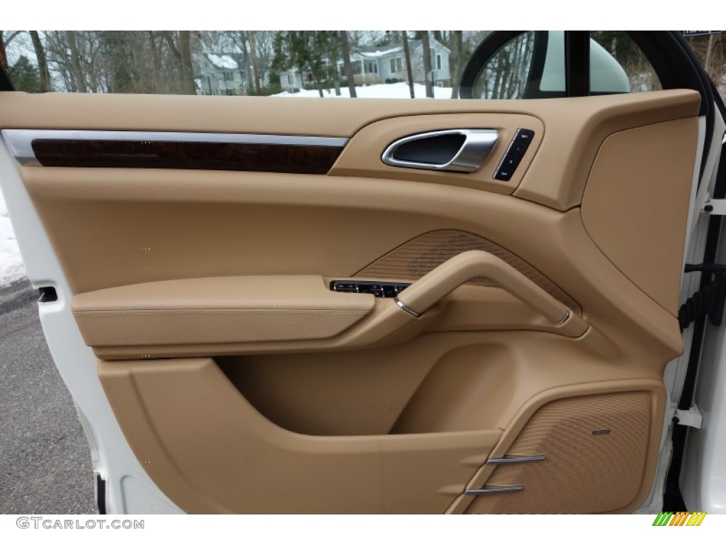 2011 Porsche Cayenne S Luxor Beige Door Panel Photo #102389756