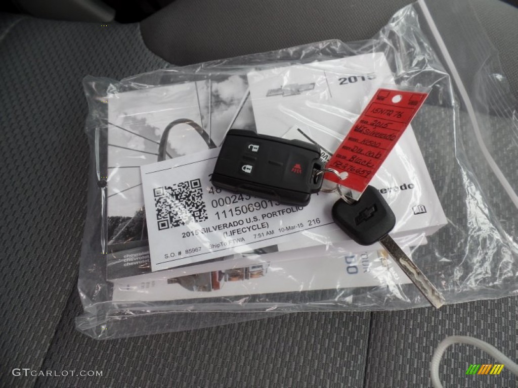 2015 Chevrolet Silverado 1500 WT Crew Cab 4x4 Black Out Edition Keys Photo #102391493