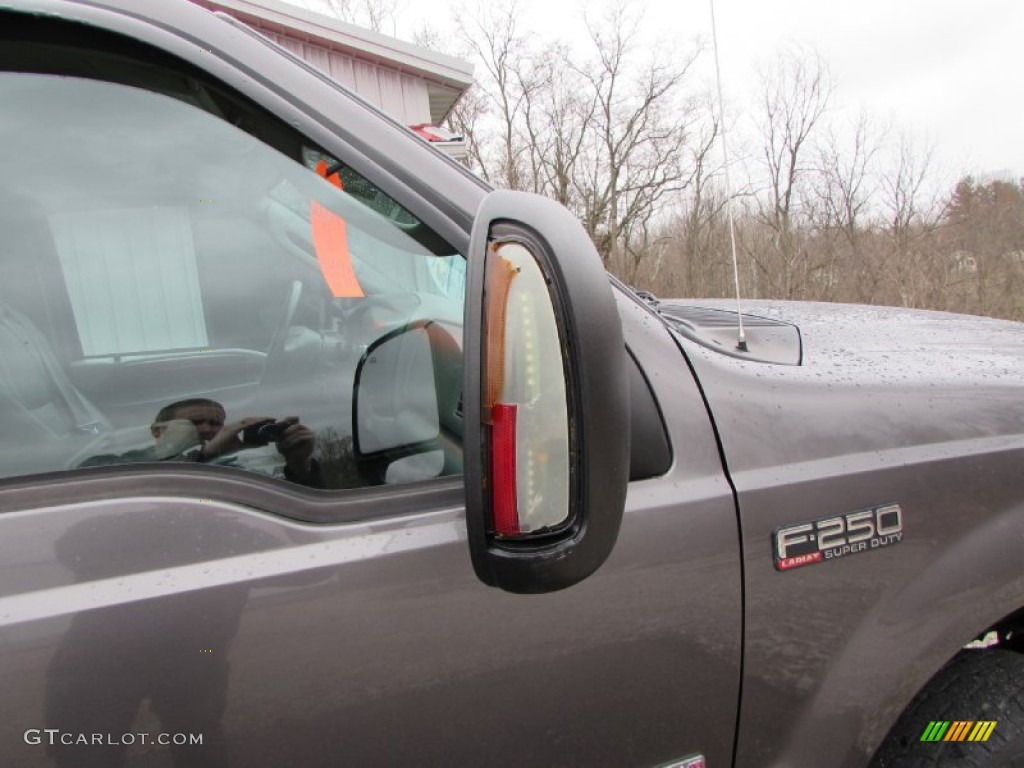 2004 F250 Super Duty Lariat SuperCab 4x4 - Dark Shadow Grey Metallic / Medium Flint photo #21