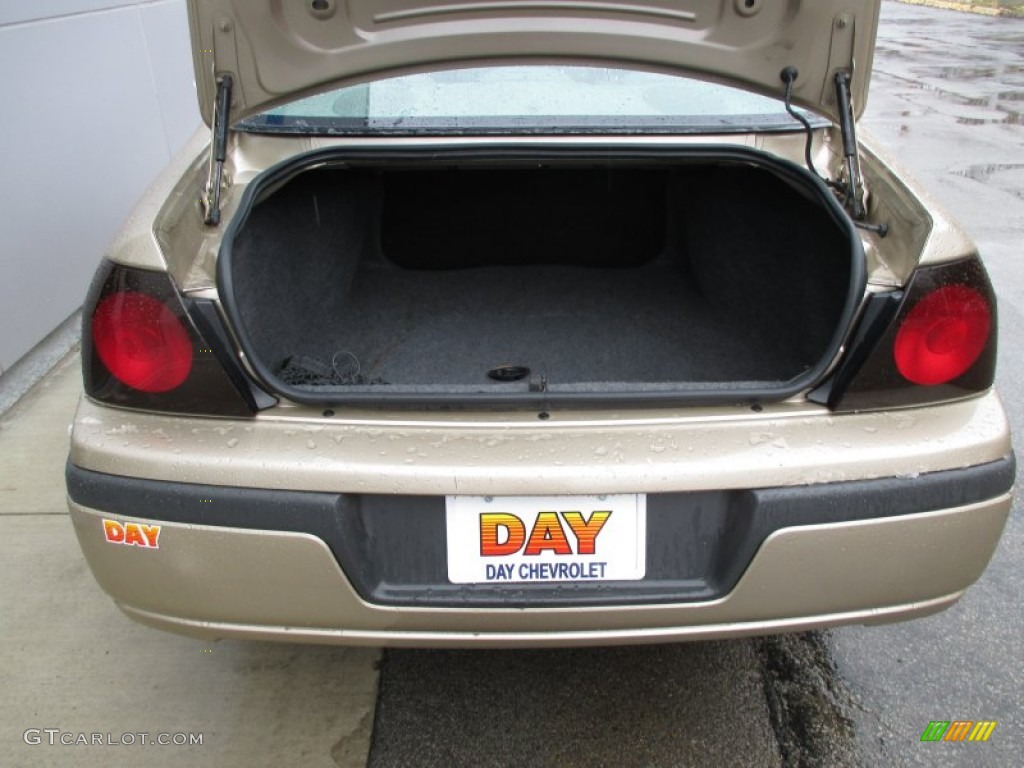 2004 Impala  - Sandstone Metallic / Neutral Beige photo #17