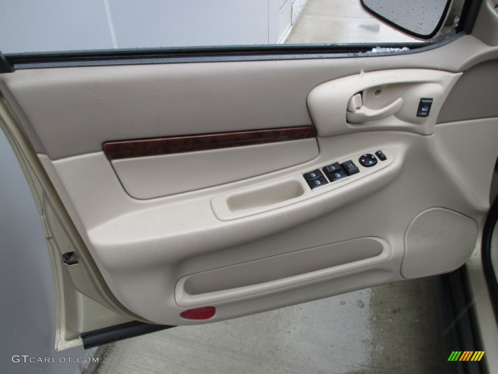 2004 Impala  - Sandstone Metallic / Neutral Beige photo #19