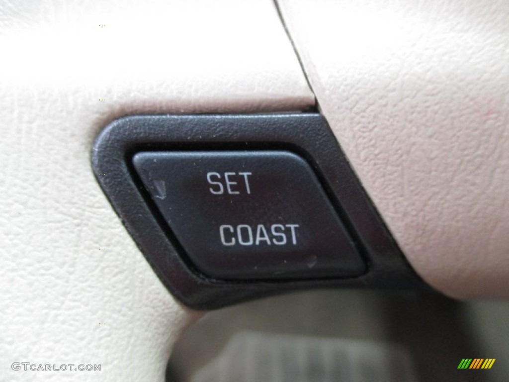2004 Impala  - Sandstone Metallic / Neutral Beige photo #31
