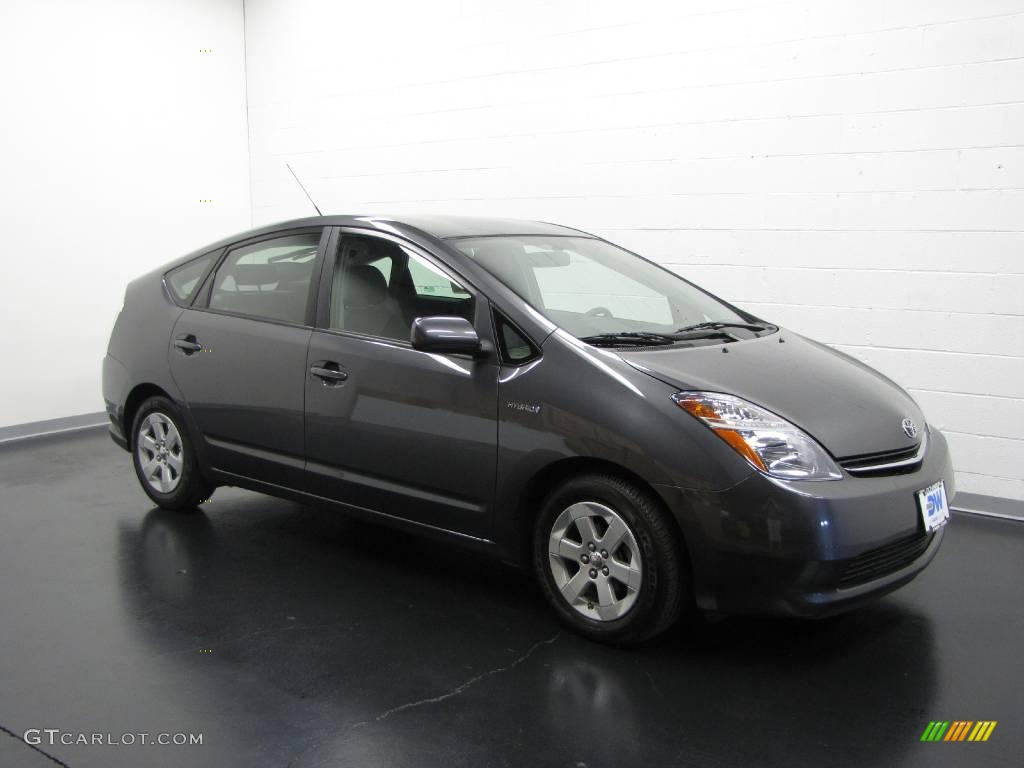 2008 Prius Hybrid - Magnetic Gray Metallic / Gray photo #1