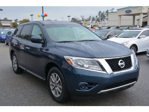 2014 Nissan Pathfinder S Data, Info and Specs
